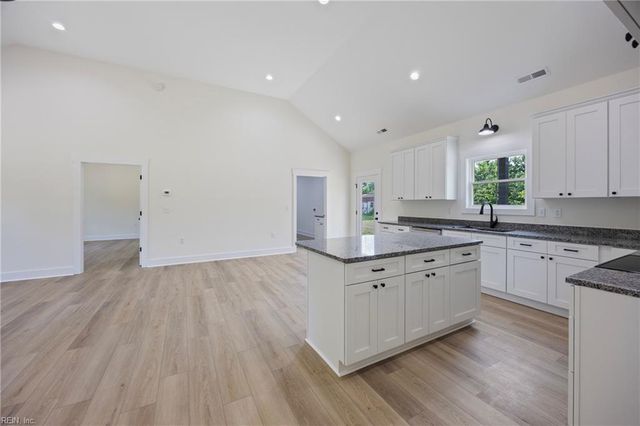 121 Danielle DR, Elizabeth City, NC 27909