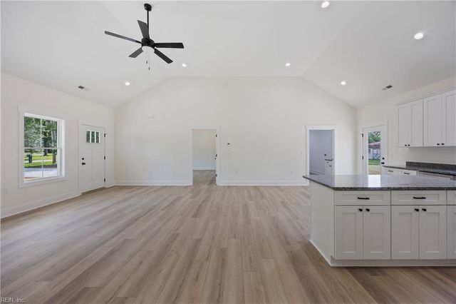 121 Danielle DR, Elizabeth City, NC 27909