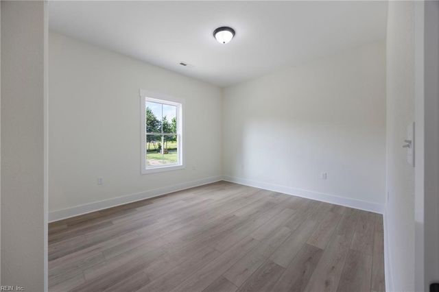 121 Danielle DR, Elizabeth City, NC 27909