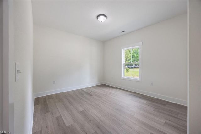 121 Danielle DR, Elizabeth City, NC 27909