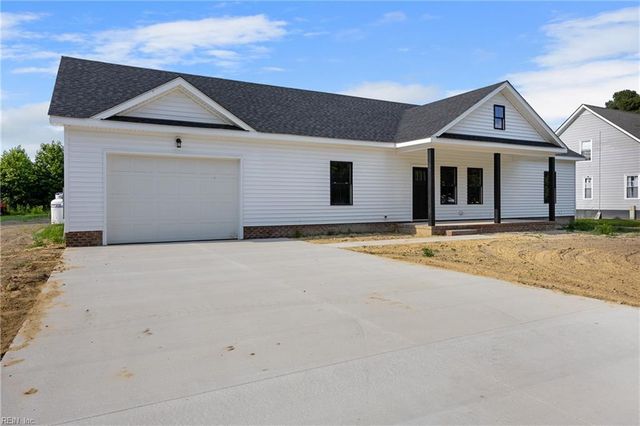 121 Danielle DR, Elizabeth City, NC 27909