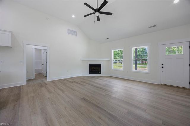 121 Danielle DR, Elizabeth City, NC 27909