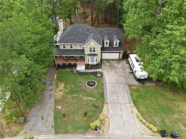 177 Picketts Lake Drive, Acworth, GA 30101