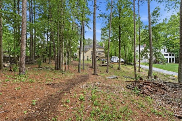 177 Picketts Lake Drive, Acworth, GA 30101