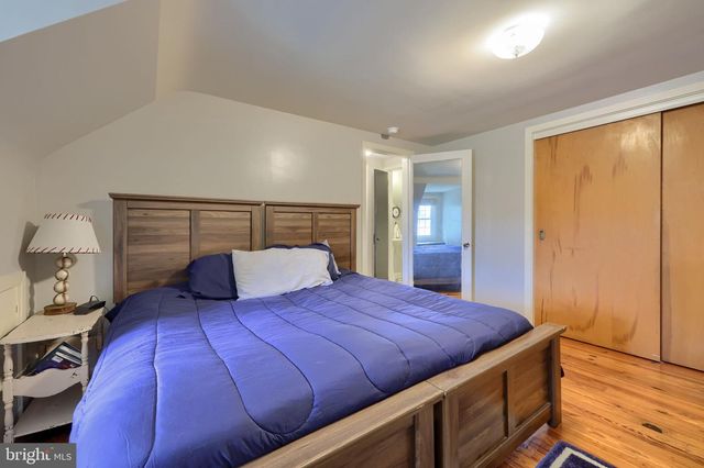 2033 MANOR RIDGE DR, Lancaster, PA 17603