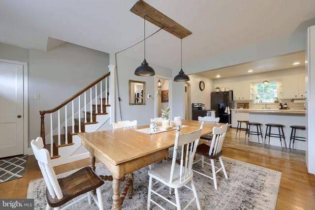 2033 MANOR RIDGE DR, Lancaster, PA 17603
