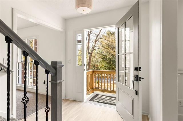 1966 S Hidden Hills Parkway, Stone Mountain, GA 30088