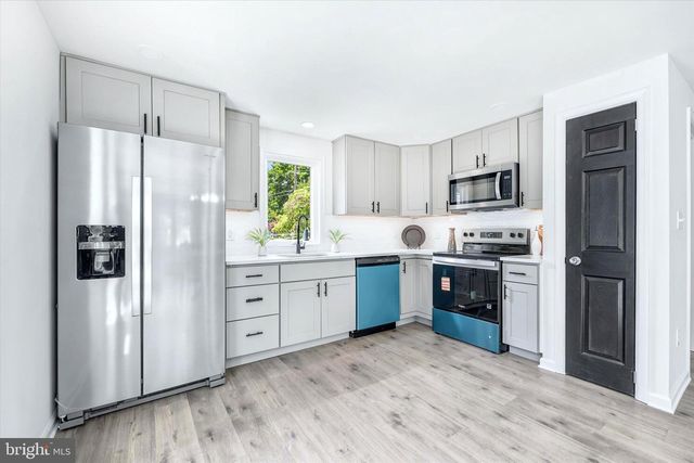 41 BEACHVIEW AVE, Earleville, MD 21919