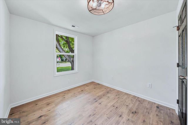 41 BEACHVIEW AVE, Earleville, MD 21919