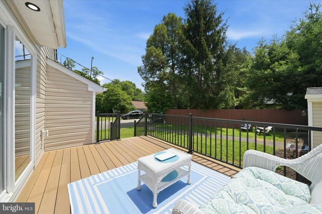 41 BEACHVIEW AVE, Earleville, MD 21919
