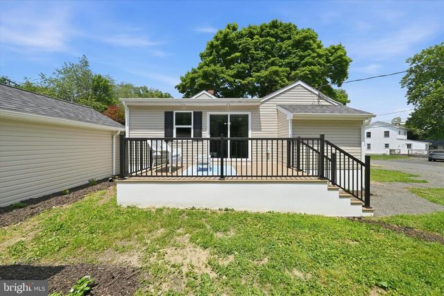 41 BEACHVIEW AVE, Earleville, MD 21919
