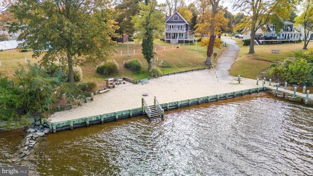 41 BEACHVIEW AVE, Earleville, MD 21919