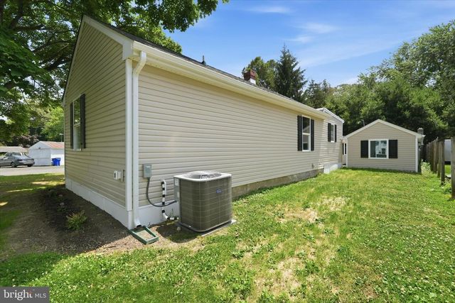 41 BEACHVIEW AVE, Earleville, MD 21919