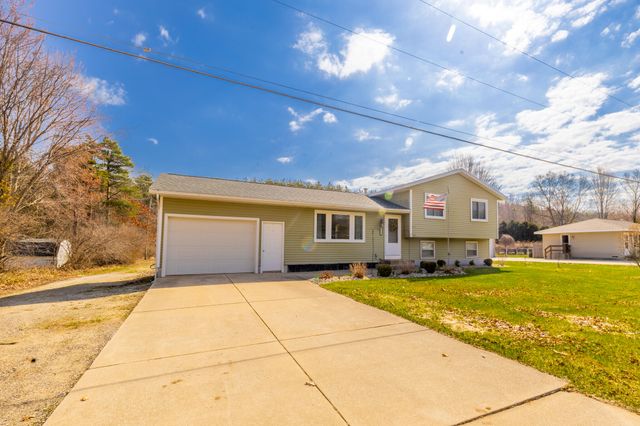 12594 144th Avenue, Grand Haven, MI 49417
