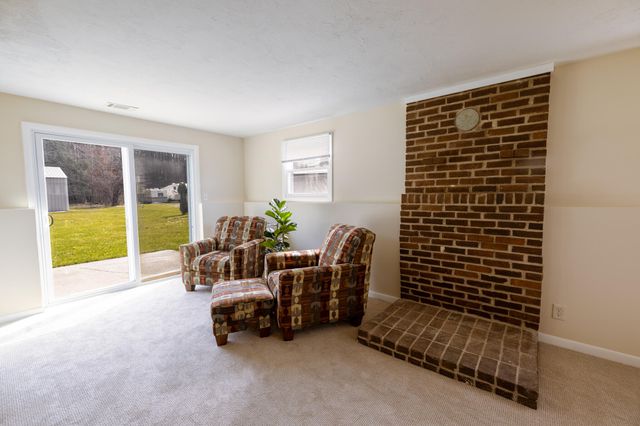 12594 144th Avenue, Grand Haven, MI 49417