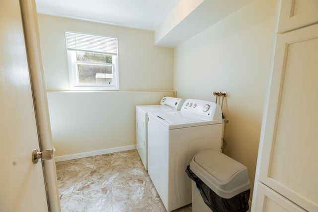 12594 144th Avenue, Grand Haven, MI 49417