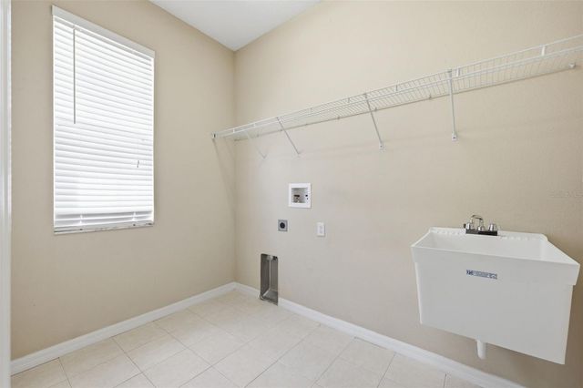 98 S HIGHLAND AVENUE 102, Tarpon Springs, FL 34689