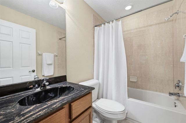 98 S HIGHLAND AVENUE 102, Tarpon Springs, FL 34689