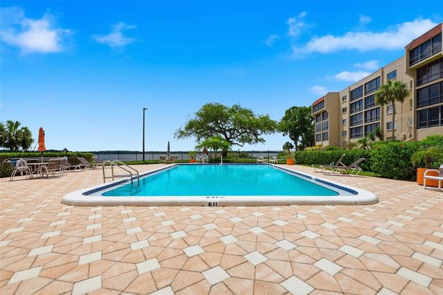 98 S HIGHLAND AVENUE 102, Tarpon Springs, FL 34689