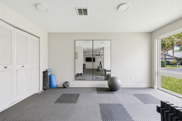 98 S HIGHLAND AVENUE 102, Tarpon Springs, FL 34689