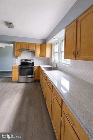 411 INDIAN MANOR DR, Leesport, PA 19533