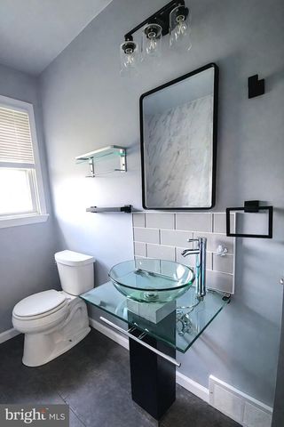 411 INDIAN MANOR DR, Leesport, PA 19533