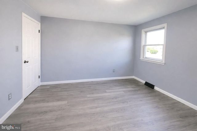 411 INDIAN MANOR DR, Leesport, PA 19533