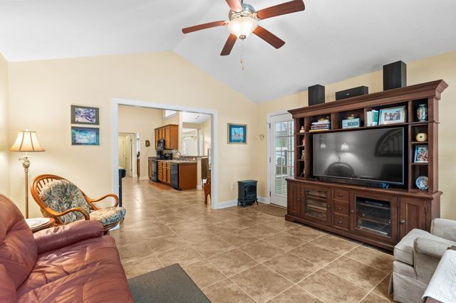 517 Merlot Ct., Myrtle Beach, SC 29579