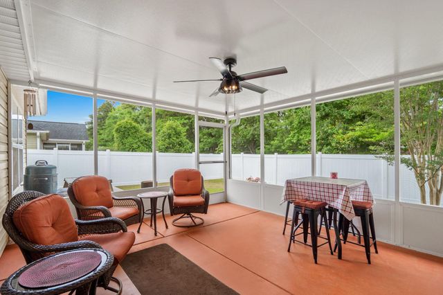 517 Merlot Ct., Myrtle Beach, SC 29579