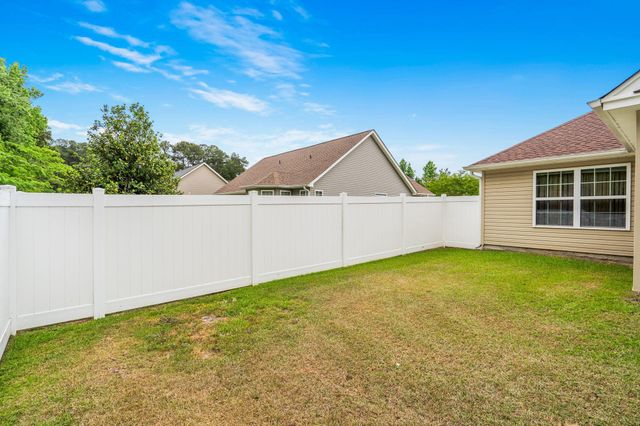 517 Merlot Ct., Myrtle Beach, SC 29579
