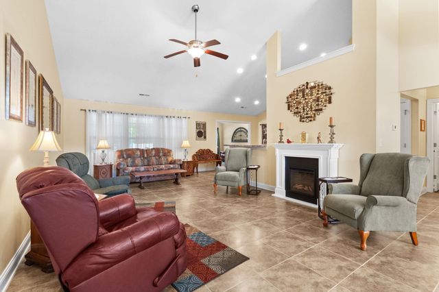 517 Merlot Ct., Myrtle Beach, SC 29579