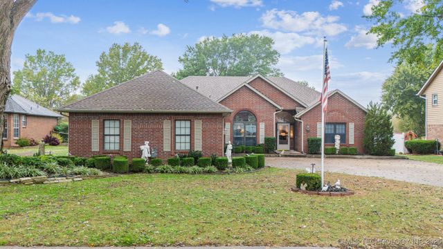 3417 Heritage Drive, Claremore, OK 74019