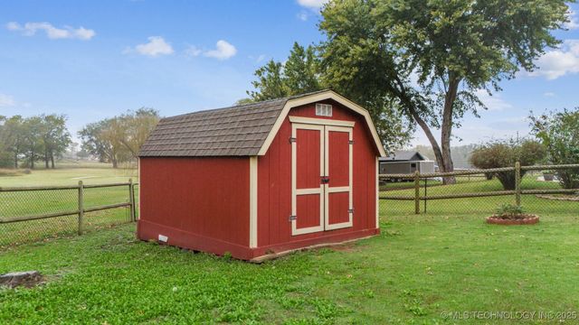 3417 Heritage Drive, Claremore, OK 74019