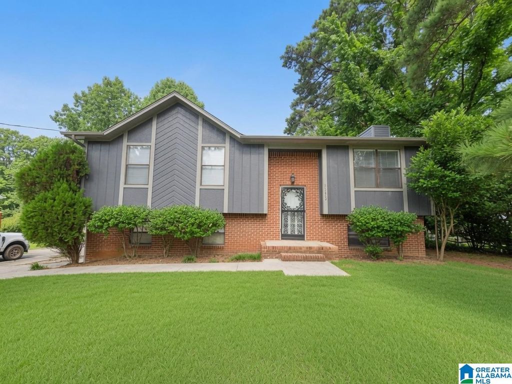 1342 4TH AVENUE, Pleasant Grove, AL 35127