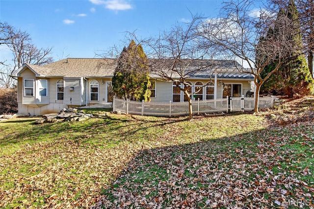 933 Blumhoff Road, Wentzville, MO 63385