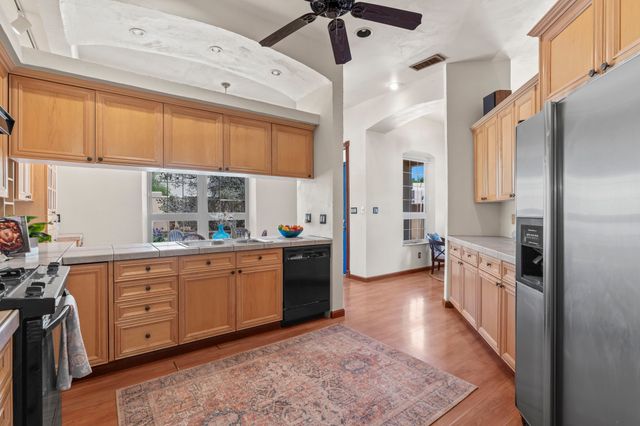 3001 Pueblo Grande, Santa Fe, NM 87507