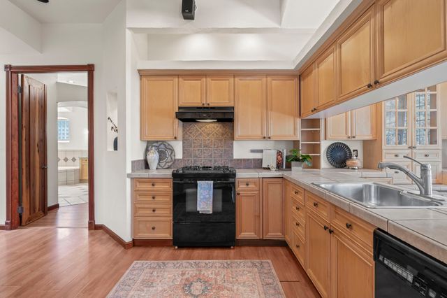 3001 Pueblo Grande, Santa Fe, NM 87507