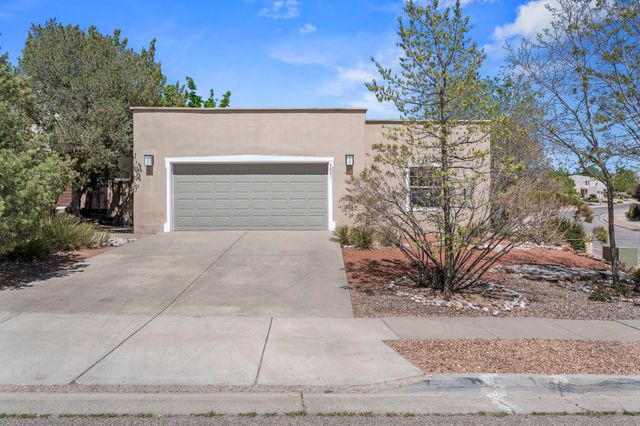 3001 Pueblo Grande, Santa Fe, NM 87507
