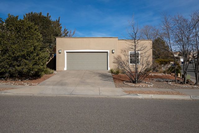 3001 Pueblo Grande, Santa Fe, NM 87507