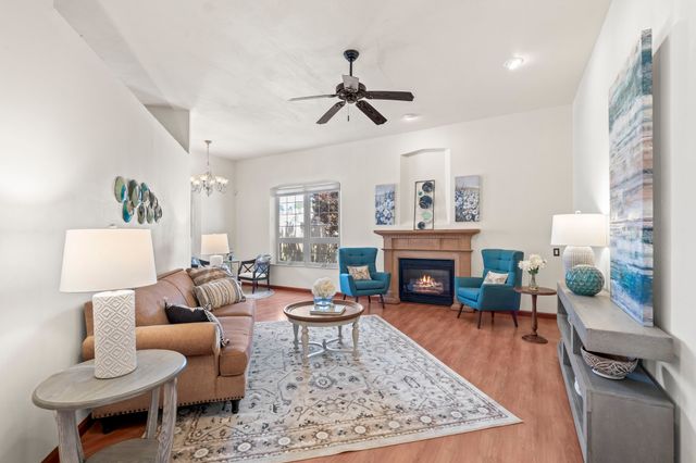 3001 Pueblo Grande, Santa Fe, NM 87507