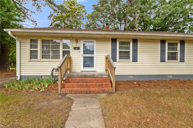 11 Gay DR, Newport News, VA 23606