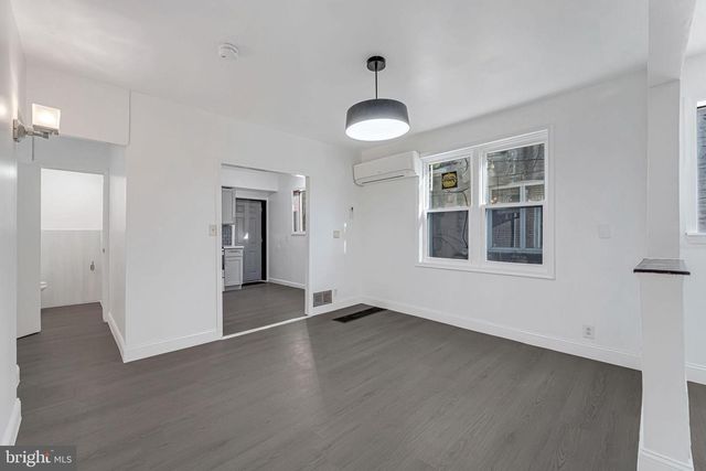 3028 FENWICK RD, Camden, NJ 08104