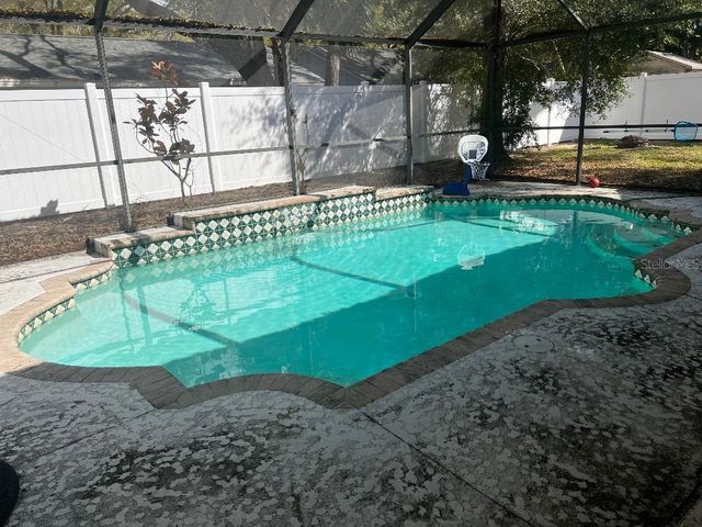 200 ARBOR DRIVE W, Palm Harbor, FL 34683