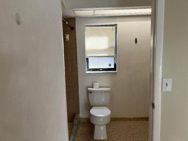 200 ARBOR DRIVE W, Palm Harbor, FL 34683