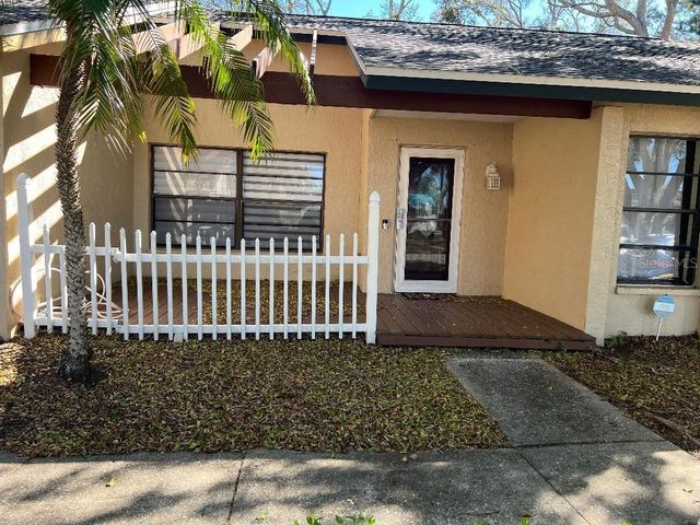 200 ARBOR DRIVE W, Palm Harbor, FL 34683