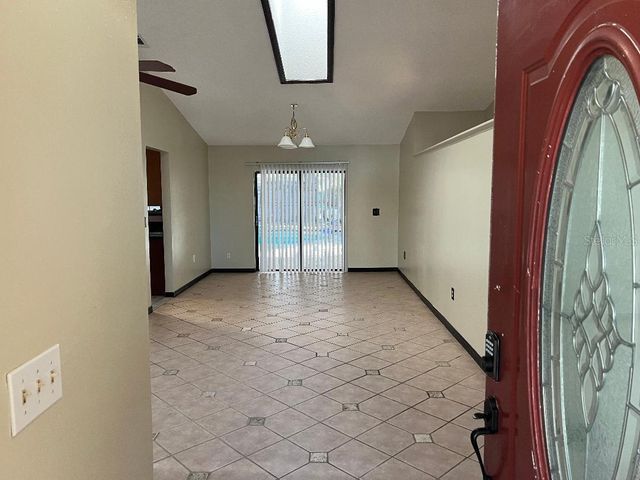 200 ARBOR DRIVE W, Palm Harbor, FL 34683