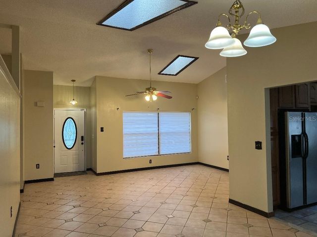 200 ARBOR DRIVE W, Palm Harbor, FL 34683