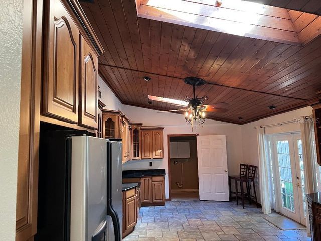 200 ARBOR DRIVE W, Palm Harbor, FL 34683