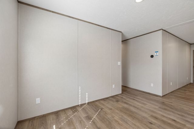 7250 Taylor Creek Loop, Nunnelly, TN 37137