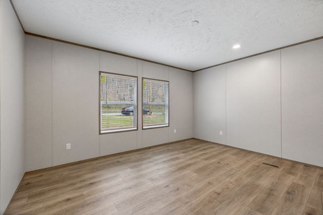 7250 Taylor Creek Loop, Nunnelly, TN 37137